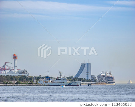 從芝浦南碼頭公園看到的東京港和船隻的風景 113465033