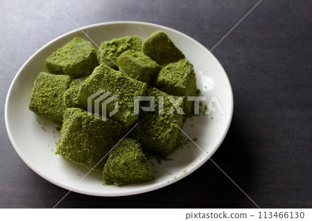 Matcha Warabi Mochi Matcha Warabi Mochi 113466130