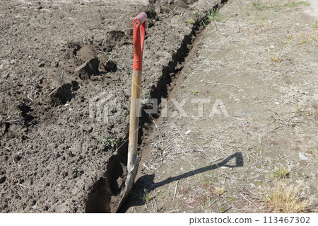 Culvert drainage pipe construction 113467302