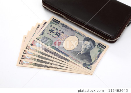 紙幣和錢包 紙幣和錢包 113468643