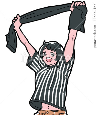 拿著毛巾享受觀看運動比賽的女孩 113469167