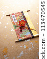 New Year decorations and golden washi paper 113470545
