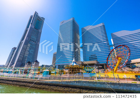 Yokohama cityscape in Japan, overlooking Super Planet, Yokohama Landmark Tower, Queen Square, etc. Yokohama cityscape in Japan, overlooking Super Planet, Yokohama Landmark Tower, Queen Square, etc. 113472435