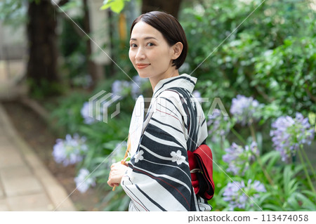 中年婦女浴衣 113474058