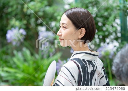 Yukata middle-aged women Yukata middle-aged women 113474060
