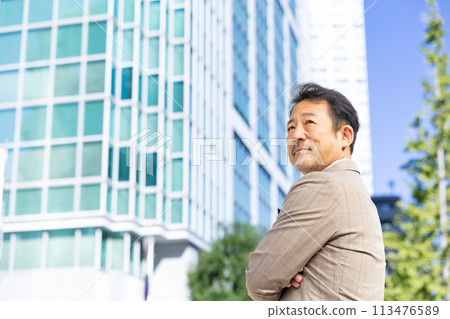 商人建設房地產 113476589