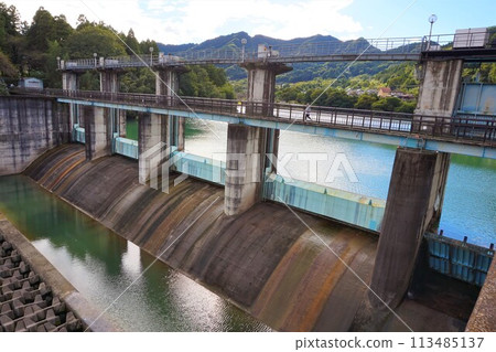 群馬縣藤岡市信水水壩、大西水壩、利根川水系、神無川、信水湖 群馬縣藤岡市信水水壩、大西水壩、利根川水系、神無川、信水湖 113485137