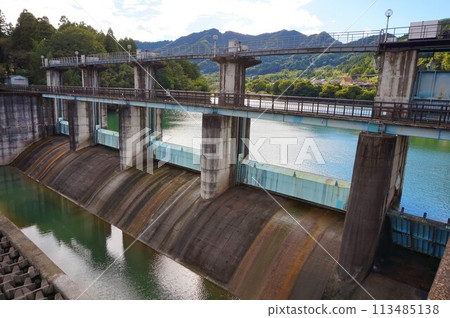 群馬縣藤岡市信水水壩、大西水壩、利根川水系、神無川、信水湖 群馬縣藤岡市信水水壩、大西水壩、利根川水系、神無川、信水湖 113485138