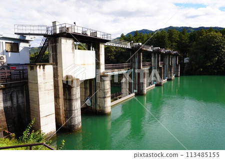 群馬縣藤岡市信水水壩、大西水壩、利根川水系、神無川、信水湖 群馬縣藤岡市信水水壩、大西水壩、利根川水系、神無川、信水湖 113485155