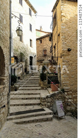 法國 Tourrettes-sur-Loup 紫羅蘭村風光 113487514