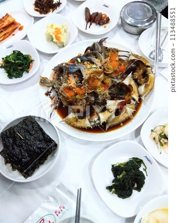 在韓國全羅南道一家餐廳吃的Gangjang Gejang套餐 113488551