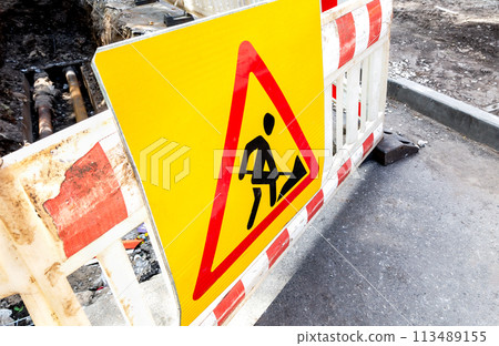 Road works sign at the city street 113489155