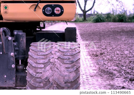old vintage car with rusty chain old vintage car with rusty chain 113490665