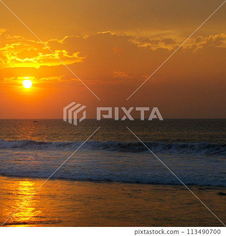 Inspire tropical beach seascape horizon. Orange and golden sunset sky calmness tranquil relaxing sunlight summer mood. 113490700