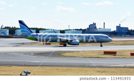 Air Busan A321 Narita Juyosan taxiing Air Busan A321 Narita Juyosan taxiing 113491935
