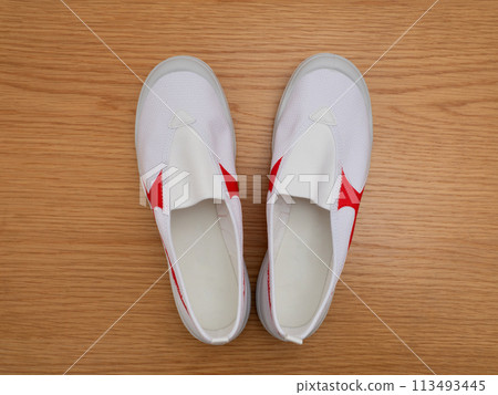 School shoes 113493445