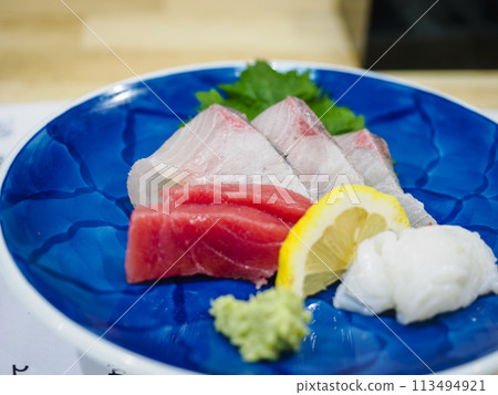 當天的什錦生魚片 113494921