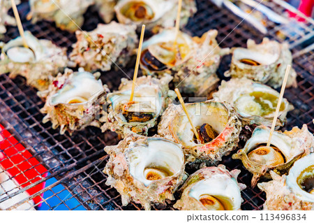 Hamayaki on the Yobuko Morning Market Street 113496834