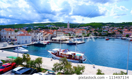 landscape, scenery, scenic 113497134