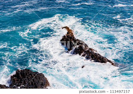 Rough waves in the Genkai Sea 113497157