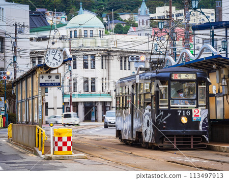 Hakodate tram and Jujigai intersection Hakodate tram and Jujigai intersection 113497913