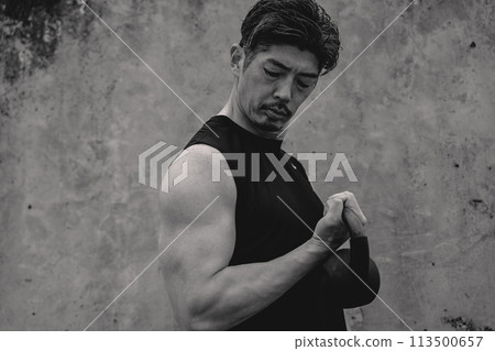 40多歲男性健身肌肉訓練 40多歲男性健身肌肉訓練 113500657