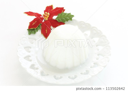 Christmas dessert Bavarian cream 113502642