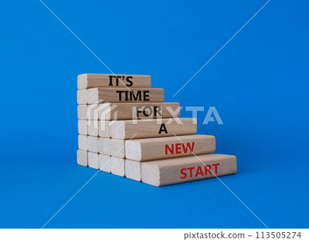 Time for a new start symbol. Wooden blocks with words Time for a new start. Beautiful blue background. Business and Time for a new start concept. Copy space. 113505274