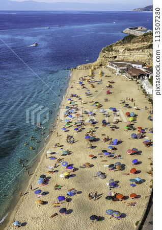 View over the main beach in Tropea, Calabria, Italy View over the main beach in Tropea, Calabria, Italy 113507280
