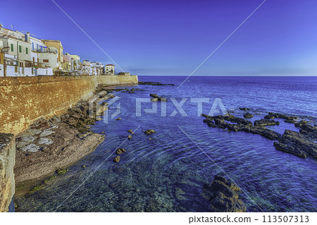 View over the historic ramparts in Alghero, Sardinia, Italy 113507313