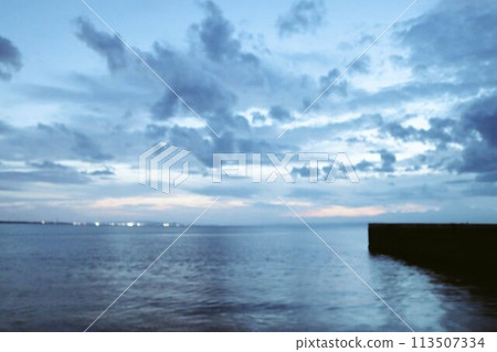 早晨多雲的海 早晨多雲的海 113507334
