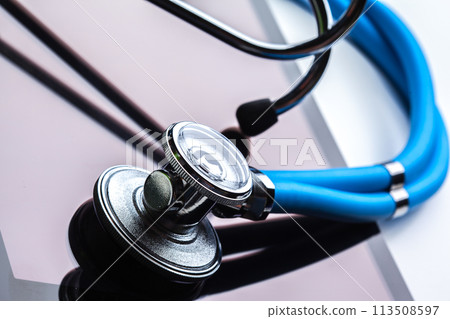 Tablet Computer With Stethoscope Tablet Computer With Stethoscope 113508597