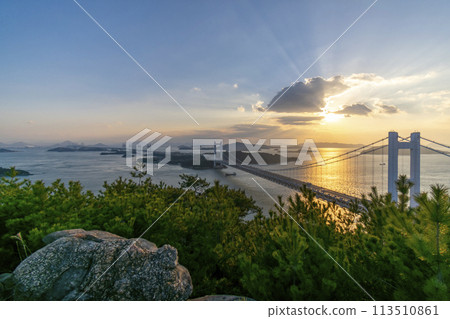 Evening view of the Great Seto Bridge from Washuzan Observatory 113510861