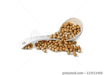Soybeans isolated on white background 113511409