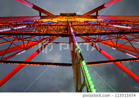 Modern metal structure on dark night sky cloud background Modern metal structure on dark night sky cloud background 113511654