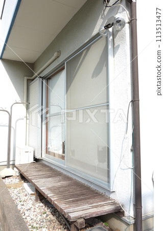 窗戶改造前 113513477