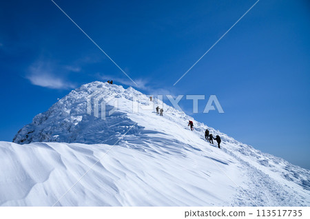 (Gunma Prefecture) Mt. Tanigawa summit and Toma no Mimi in the harsh winter 113517735