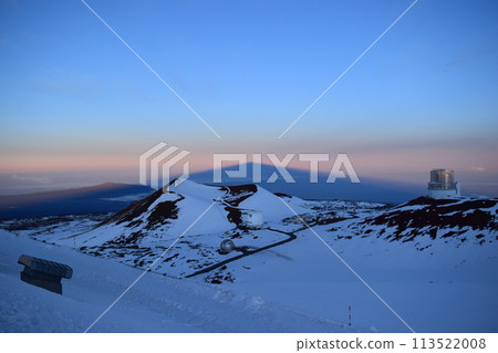 Shadows of the Mauna Kea sunrise 113522008