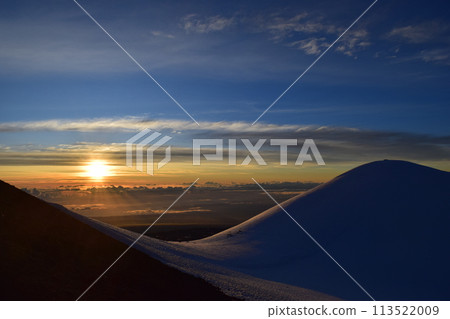 Mystical early morning view from the summit of Mauna Kea Mystical early morning view from the summit of Mauna Kea 113522009