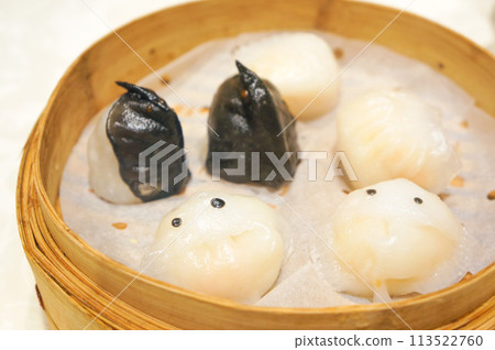 Cutely shaped shumai Cutely shaped shumai 113522760
