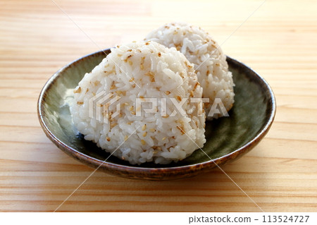 白芝麻湯圓 113524727