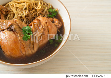 Noodles with Braised Chicken in Brown Soup Noodles with Braised Chicken in Brown Soup 113526902