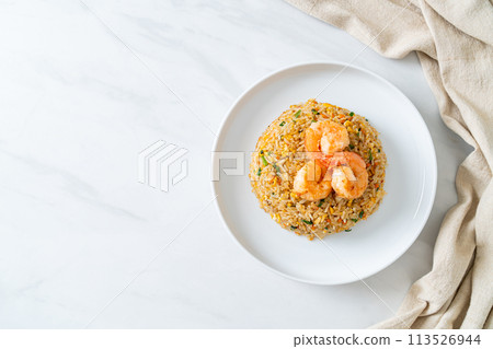 fried shrimps fried rice on plate 113526944