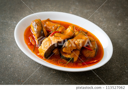 Redtail Catfish Fish in Dried Red Curry Sauce that called Choo Chee 113527062