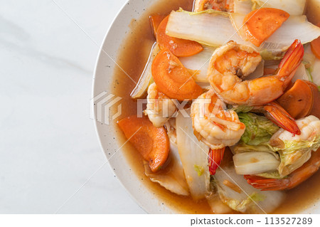 stir-fried Chinese cabbage with shrimps 113527289