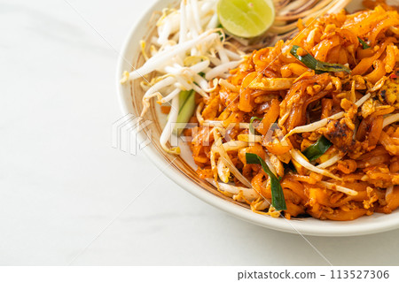 stir-fried noodle with tofu and sprouts or Pad Thai stir-fried noodle with tofu and sprouts or Pad Thai 113527306