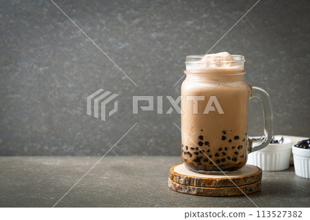Taiwan milk tea with bubbles Taiwan milk tea with bubbles 113527382