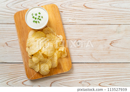 potato chips with sour cream 113527939