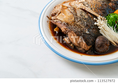 Boiled Fish Head with Soy Sauce Boiled Fish Head with Soy Sauce 113527972
