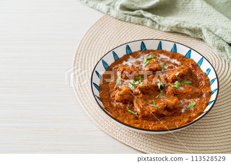 chicken tikka masala spicy curry meat food 113528529